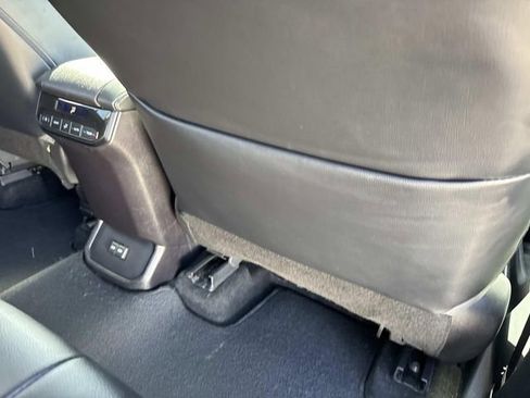 Used 2023 Toyota Highlander XSE FWD image 25