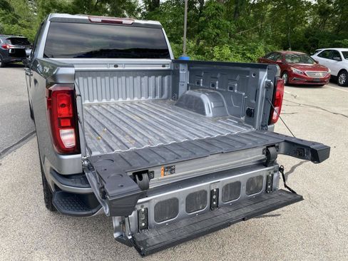 Used 2023 GMC Sierra 1500 Elevation AWD/4WD image 12