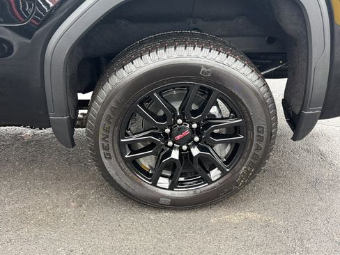 New 2026 GMC Sierra 1500 Elevation w/ Elevation Premium Package image 10
