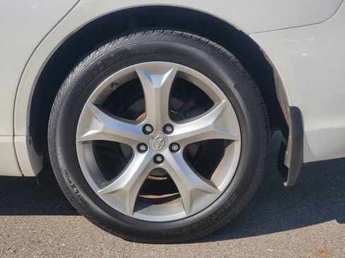 Used 2015 Toyota Venza XLE image 31