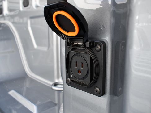 New 2026 GMC Sierra 1500 Elevation image 8