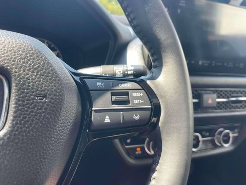 Certified 2024 Honda HR-V EX-L image 24