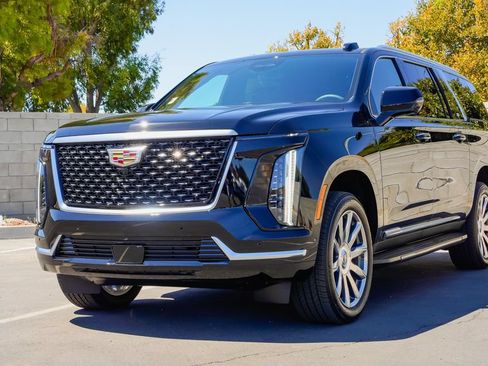 New 2026 Cadillac Escalade ESV 4WD image 2
