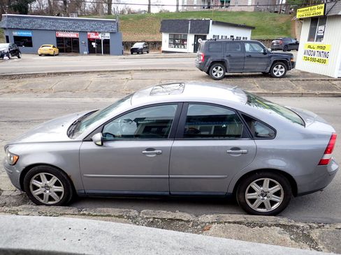 Used 2005 Volvo S40 T5 image 4