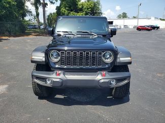Used 2024 Jeep Gladiator Rubicon w/ Convenience Group AWD/4WD video 2