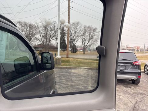 Used 2008 Chevrolet Express 1500 AWD Passenger w/ LT Preferred Equipment Group image 17