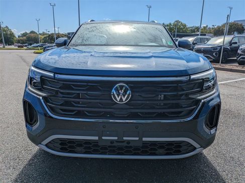 New 2026 Volkswagen Atlas Cross Sport SEL image 9