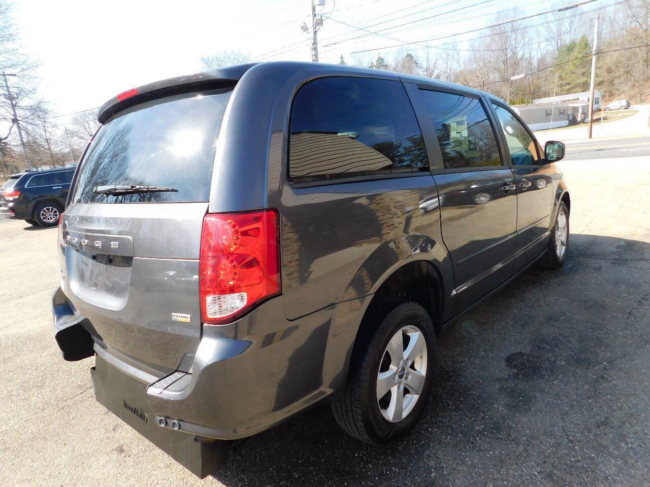 Used 2016 Dodge Grand Caravan SE w/ Quick Order Package 29E SE FWD image 16