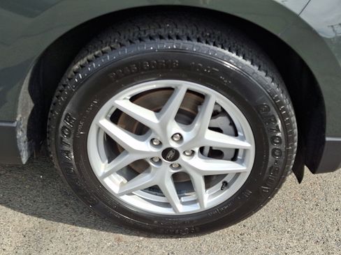 Used 2024 Ford Edge SEL AWD/4WD image 9