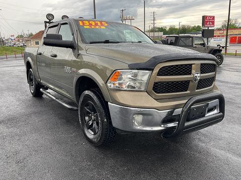 Used 2015 RAM 1500 Outdoorsman image 7