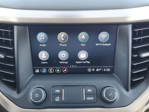 Used 2022 GMC Acadia Denali w/ Denali Technology Package image 20