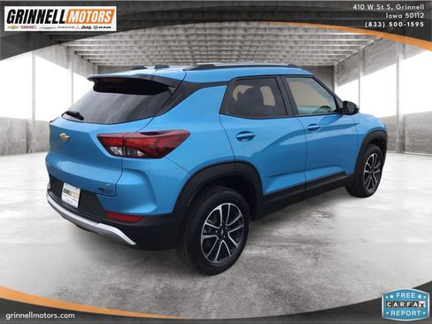 Used 2025 Chevrolet TrailBlazer LT AWD/4WD image 5