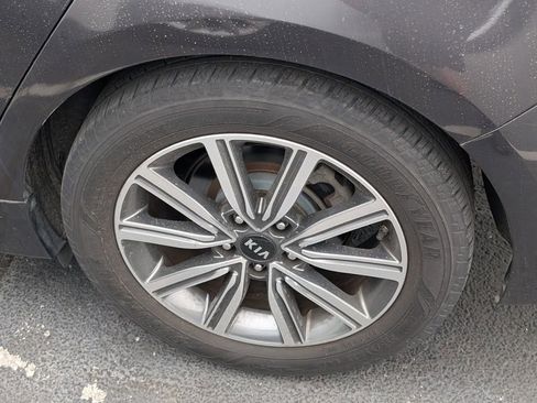 Used 2019 Kia Optima LX w/ LX Premium Package image 10