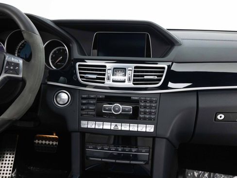 Used 2015 Mercedes-Benz E 63 AMG S-Model image 32