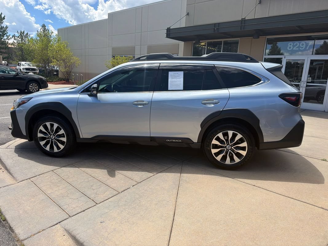 Used 2024 Subaru Outback Limited XT AWD/4WD image 8