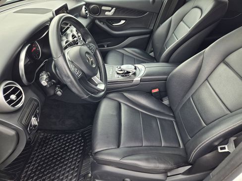 Used 2016 Mercedes-Benz GLC 300 image 11