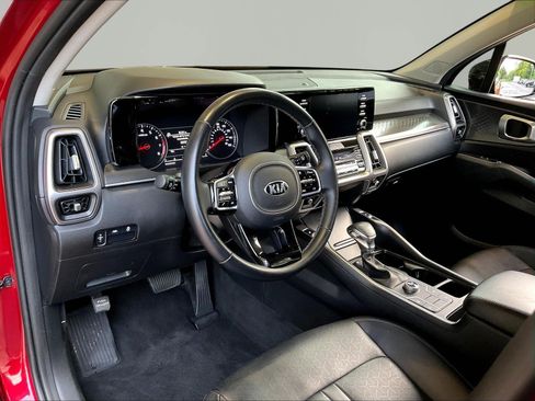 Used 2021 Kia Sorento S w/ Panoramic Sunroof Package FWD image 16