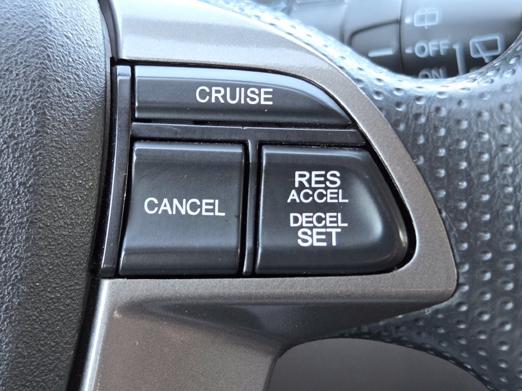 Used 2016 Honda Odyssey SE image 12