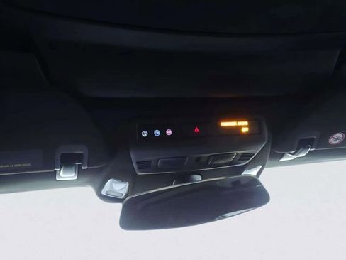 Used 2023 Chevrolet Corvette Stingray Coupe w/ 1LT image 21