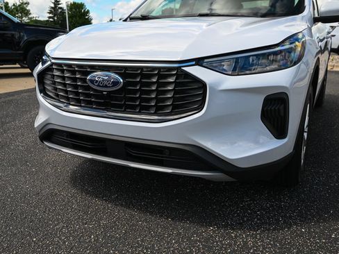 Certified 2023 Ford Escape Active w/ Tech Pack #2 AWD/4WD image 11