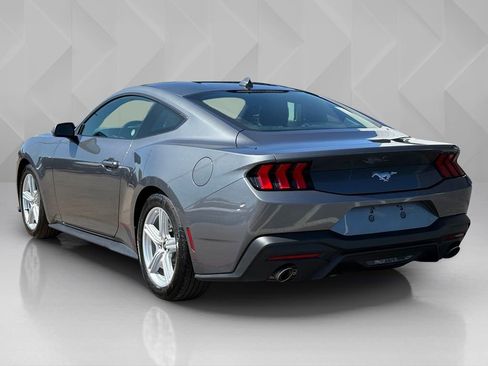 Used 2026 Ford Mustang Premium RWD image 7