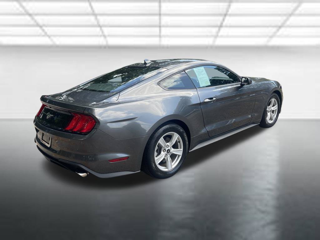 Used 2020 Ford Mustang Coupe RWD image 4
