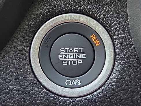 New 2026 RAM 1500 Big Horn AWD/4WD image 17