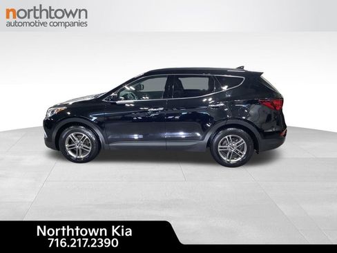 Used 2018 Hyundai Santa Fe Sport image 2