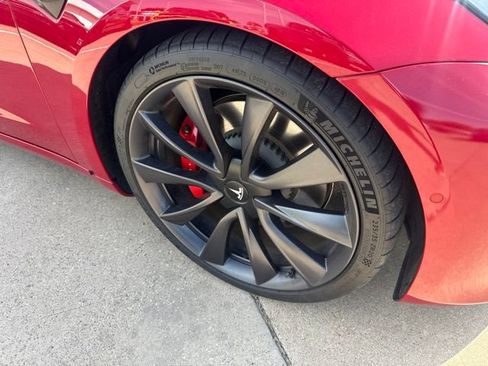 Used 2020 Tesla Model 3 Performance AWD/4WD image 2