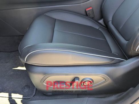 New 2025 Jeep Wagoneer S Limited image 23