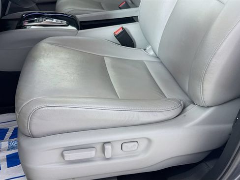 Used 2022 Honda Pilot Touring image 23