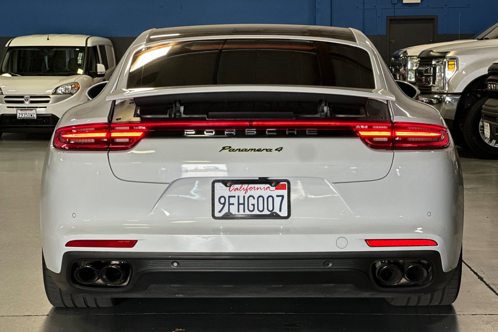 Used 2019 Porsche Panamera 4 AWD/4WD image 5