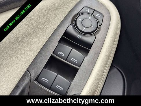 Used 2024 Buick Encore GX Sport Touring image 21