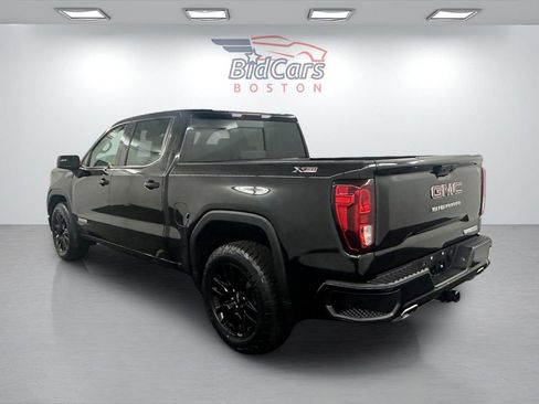 Used 2024 GMC Sierra 1500 Elevation w/ Preferred Package AWD/4WD image 6