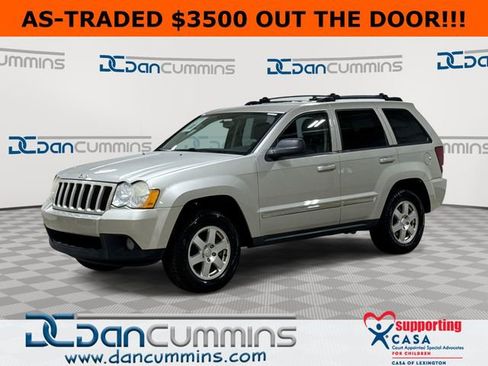 Used 2010 Jeep Grand Cherokee Laredo AWD/4WD image 1