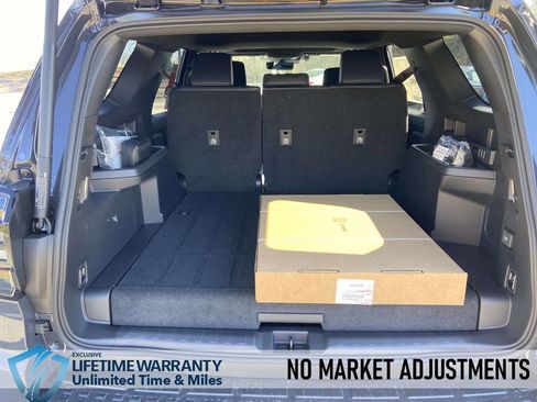 New 2026 Toyota 4Runner 4WD image 10