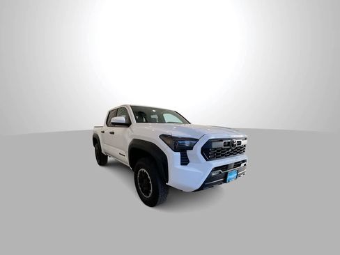 New 2026 Toyota Tacoma TRD Off-Road image 2