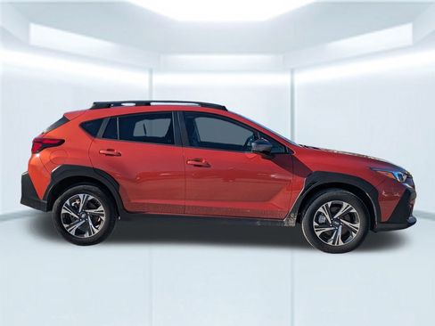 Used 2024 Subaru Crosstrek 2.0i Premium image 7