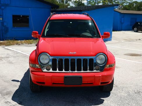 Used 2006 Jeep Liberty Limited AWD/4WD image 11