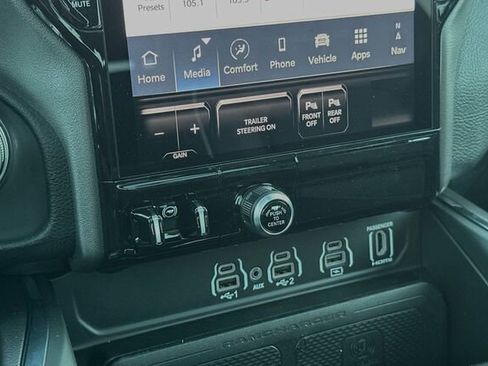 New 2025 RAM 1500 Laramie image 17