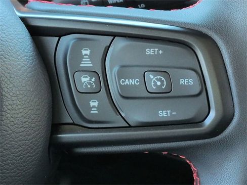 Certified 2024 Jeep Wrangler Unlimited Rubicon image 27