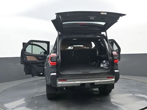 New 2025 Toyota 4Runner Limited image 35