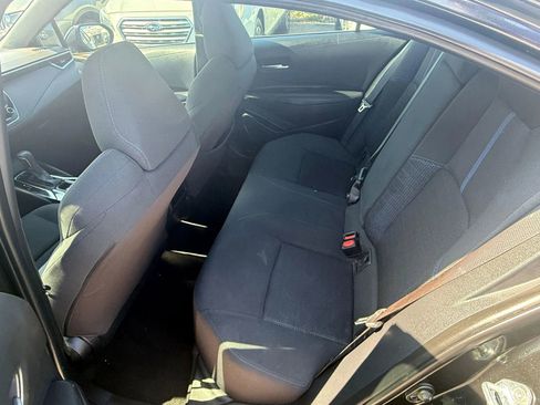 Used 2020 Toyota Corolla SE FWD image 17