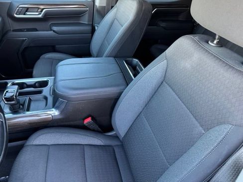 Used 2023 Chevrolet Silverado 1500 RST AWD/4WD image 6