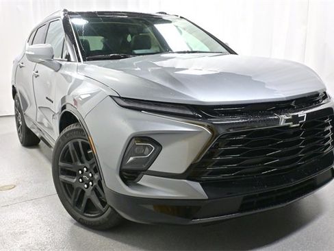 New 2026 Chevrolet Blazer RS image 2