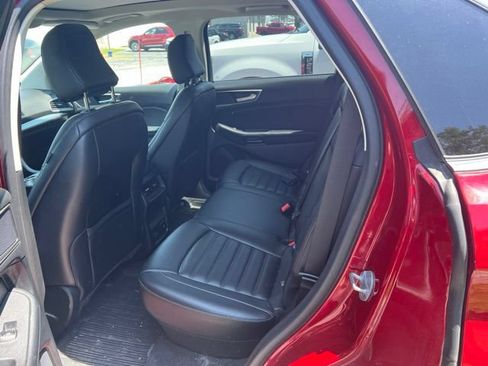 Used 2022 Ford Edge SEL w/ Convenience Package AWD/4WD image 11