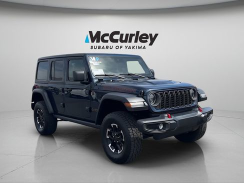 Used 2025 Jeep Wrangler Unlimited Rubicon AWD/4WD image 3
