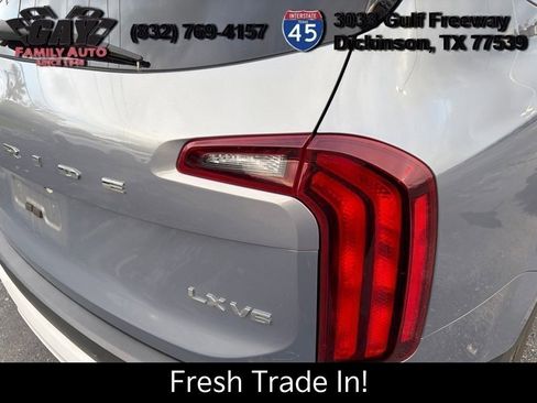Used 2020 Kia Telluride LX image 10