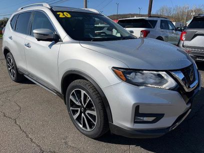 Used 2020 Nissan Rogue SL w/ Premium Package