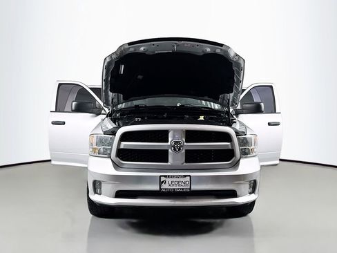 Used 2015 RAM 1500 Express image 17